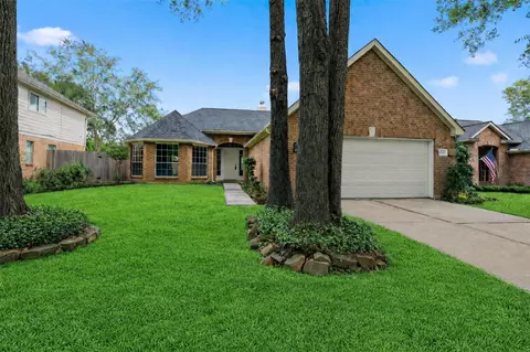 1811 Ridgeway Trl, Kingwood, TX 77339