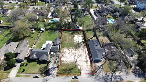 9309 Carousel Ln, Houston, TX 77080