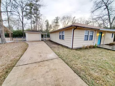 Exterior - 5 Top Flite Ln, Trinity, TX 75862 photo 3 of 6