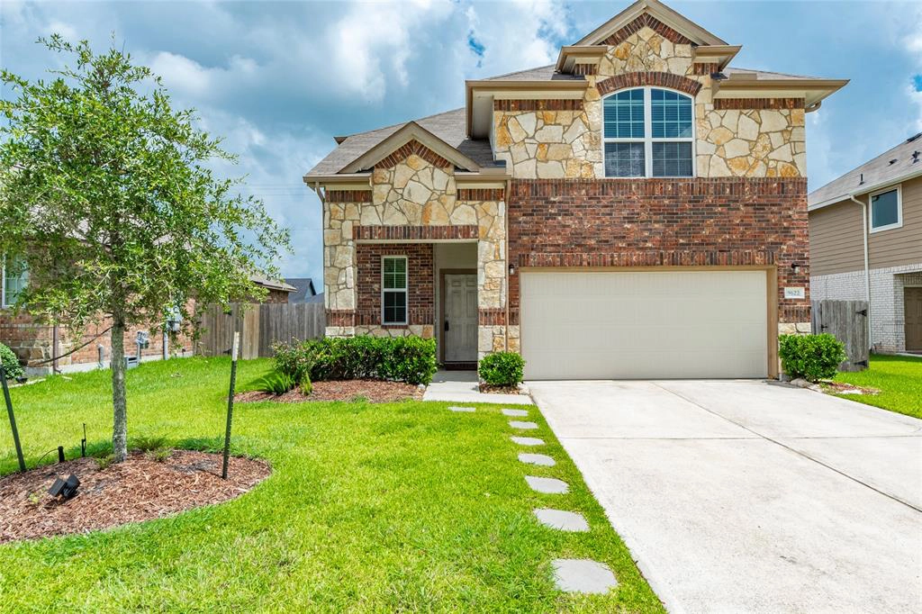 9622 Yellow Rose Dr  