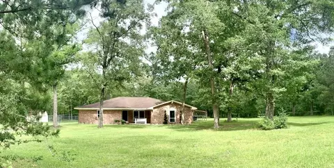 14974 East Dr, Conroe, TX 77302