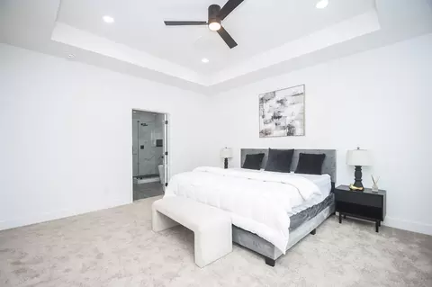 6535 Sealey St, Houston, TX 77091