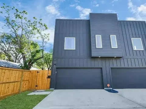 8419 8419 Woodward #A/B, Houston, TX 77051