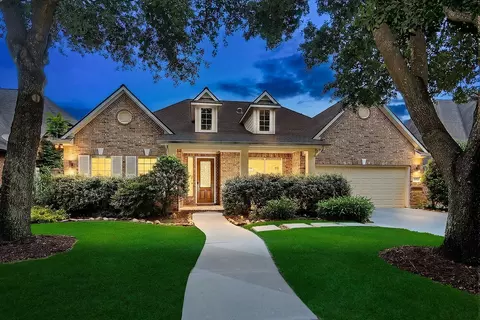 18722 Duke Lake Dr, Spring, TX 77388
