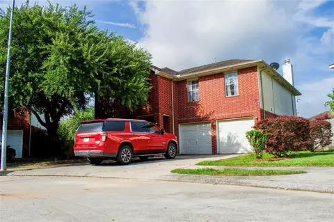 2519 Foxville Dr, Houston, TX 77067
