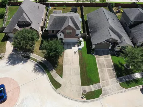 9714 Stratton Ridge Dr, Richmond, TX 77406