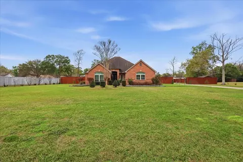 3803 Martin Luther King Jr Dr, Orange, TX 77632