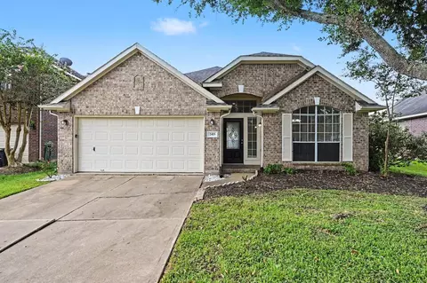 2415 Easterleaf Ct, Richmond, TX 77406