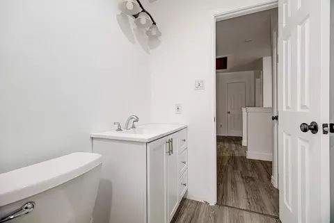 Bath - 3107 Rendezvous Ct, Spring, TX 77373 photo 6 of 6