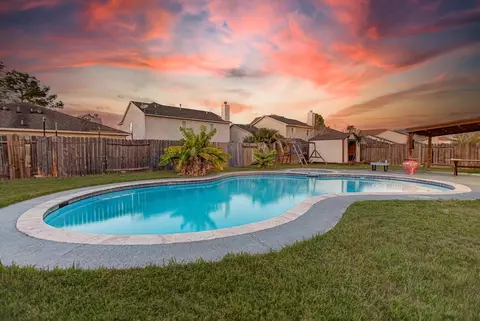 Exterior - 3107 Rendezvous Ct, Spring, TX 77373 photo 8 of 9