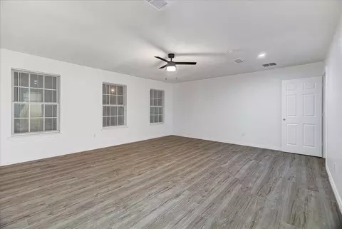 Living - 3107 Rendezvous Ct, Spring, TX 77373 photo 9 of 10