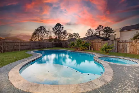 Exterior - 3107 Rendezvous Ct, Spring, TX 77373 photo 9 of 9