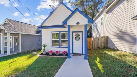 16829 W Forrestal, Montgomery, TX 77316