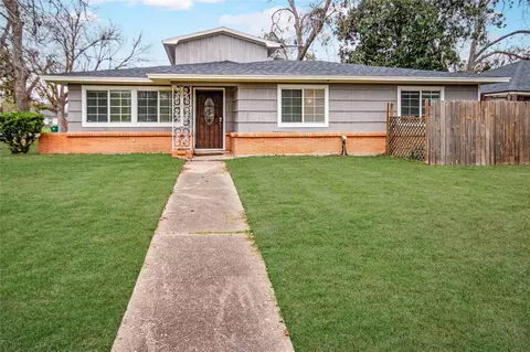 6603 Thrush Dr, Houston, TX 77087