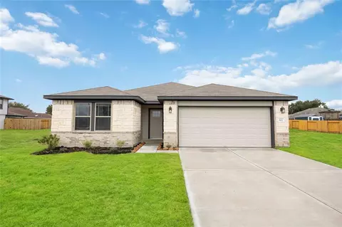 802 Clear Valley Ln, Dayton, TX 77535