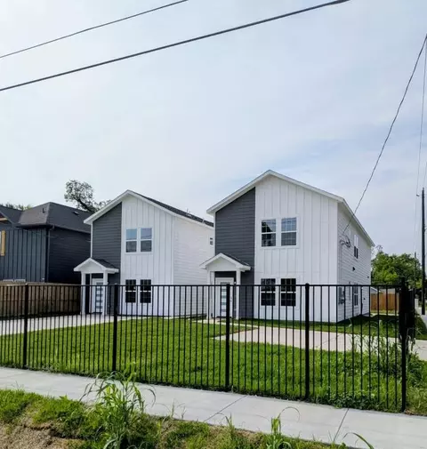 7502 Laura Koppe Rd #A AND B, Houston, TX 77028