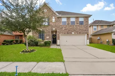 1193 Stallion Rdg, Alvin, TX 77511