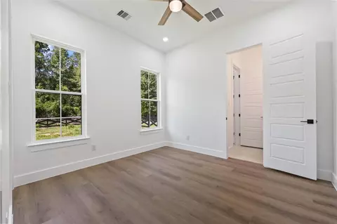 Bedroom - 15004 Tybee Ln, Conroe, TX 77306 photo 7 of 7