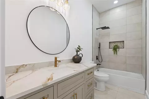 Bath - 15004 Tybee Ln, Conroe, TX 77306 photo 5 of 7
