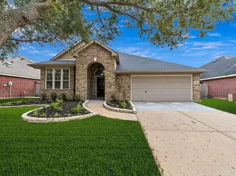 16122 Saxon Hollow Ln, Houston, TX 77084