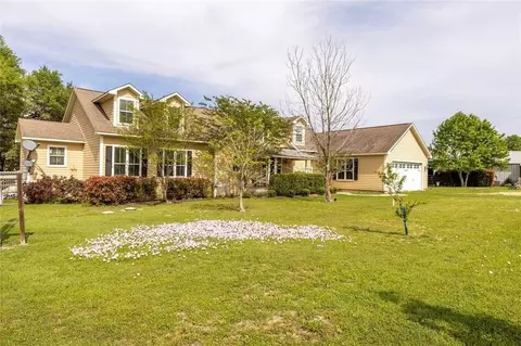 8456 Schuster Rd, Ledbetter, TX 78946