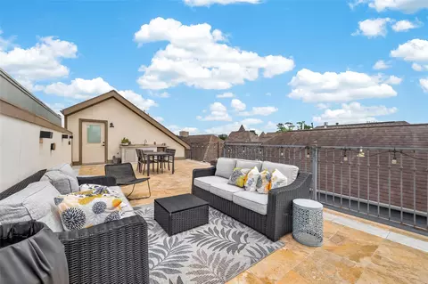 1604 W 21st St, Houston, TX 77008