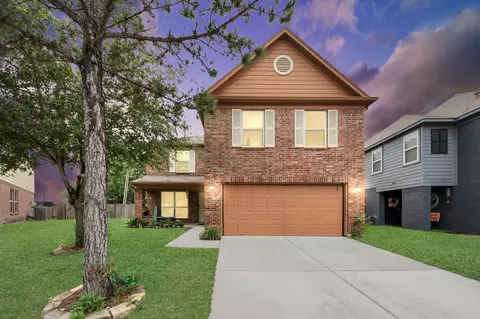 10207 Moonset Ln, Houston, TX 77016