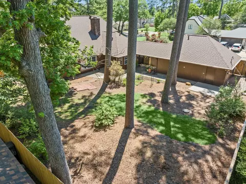 Exterior - 518 Magic Oaks Dr, Spring, TX 77388 photo 8 of 15