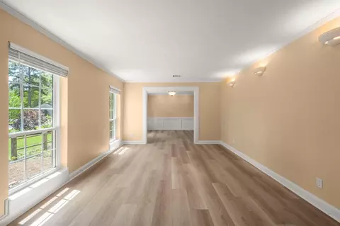 Living - 518 Magic Oaks Dr, Spring, TX 77388 photo 2 of 7