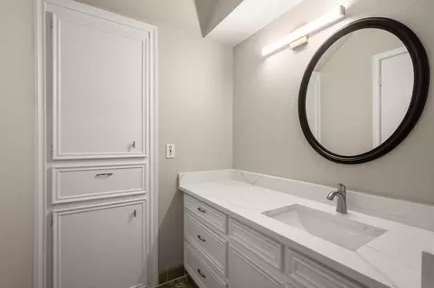 Bath - 518 Magic Oaks Dr, Spring, TX 77388 photo 2 of 3