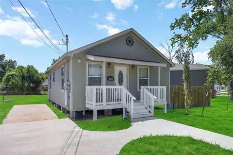 3606 Chickering St, Houston, TX 77026