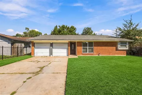 6119 Standing Oaks St, Houston, TX 77050