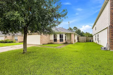 5710 Turmeric Dr, Baytown, TX 77521