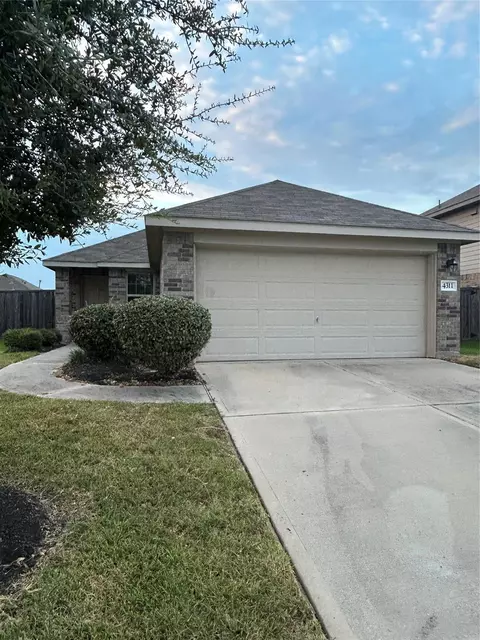 4311 Cedar Elm St, Baytown, TX 77521