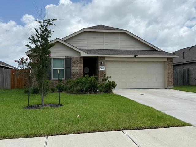 768 Delaney Cove Ct, La Marque, TX 77568