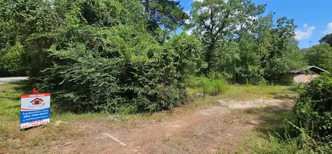 14019 Stagecoach Rd, Stagecoach, TX 77355