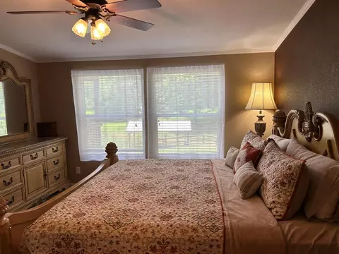 Bedroom - 162 Cove View Dr, Trinity, TX 75862 photo 2 of 7