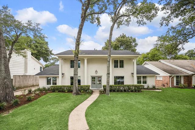 10806 Britoak Ln, Houston, TX 77079