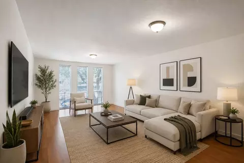 4641 Wild Indigo St #427, Houston, TX 77027