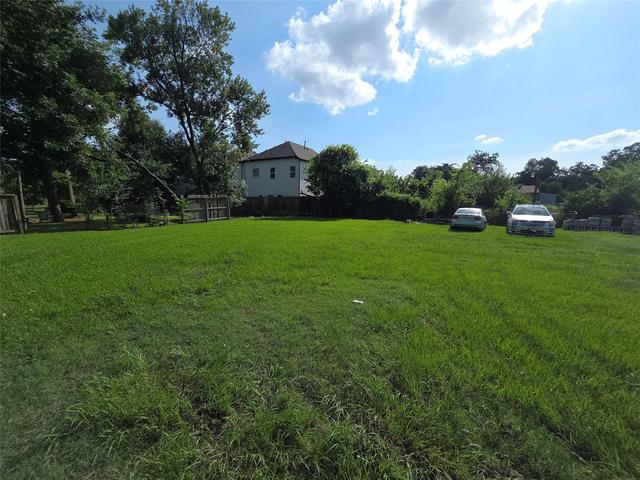 701 Mansfield St, Houston, TX 77091