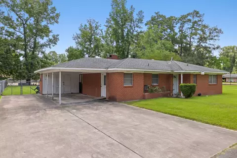 607 Walker Ave, Cleveland, TX 77327