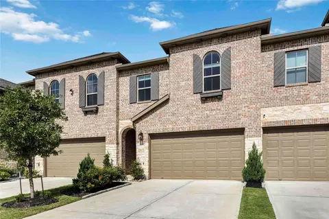11247 Buchanan Coves Ln, Cypress, TX 77433