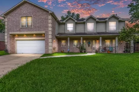 18339 Steele Point Dr, Crosby, TX 77532