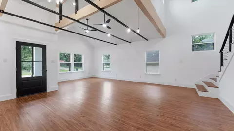 Living - 10802 Fairview Dr, Conroe, TX 77385 photo 4 of 7