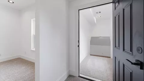 Entry Way - 10802 Fairview Dr, Conroe, TX 77385 photo 6 of 6
