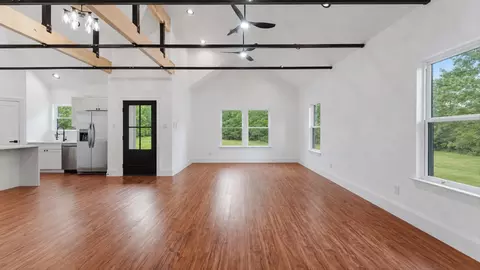 Living - 10802 Fairview Dr, Conroe, TX 77385 photo 6 of 7