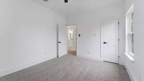 Bedroom - 10802 Fairview Dr, Conroe, TX 77385 photo 6 of 7