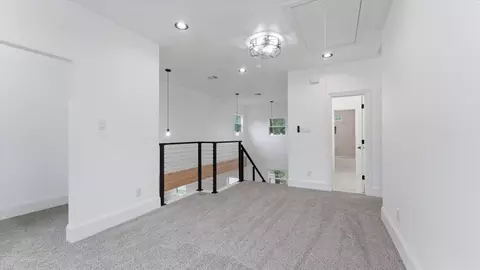 Entry Way - 10802 Fairview Dr, Conroe, TX 77385 photo 5 of 6