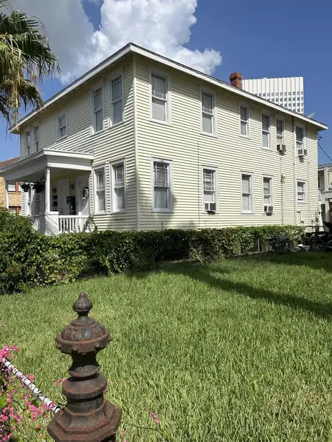 1810 Church, Galveston, TX 77550