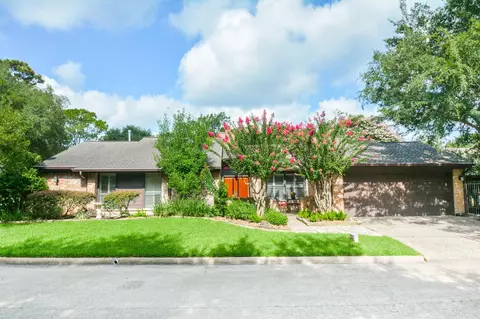 12800 Briar Forest Dr #152, Houston, TX 77077
